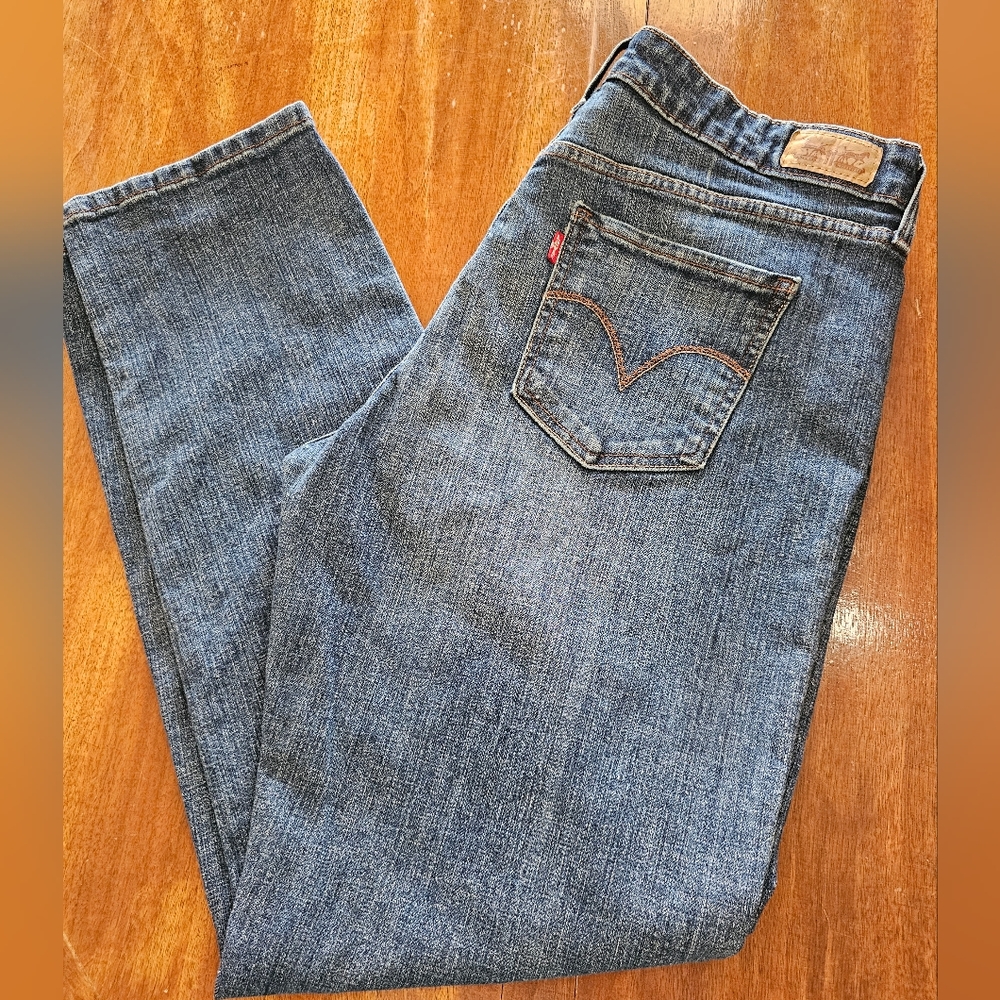 Levi's ladies jeans
